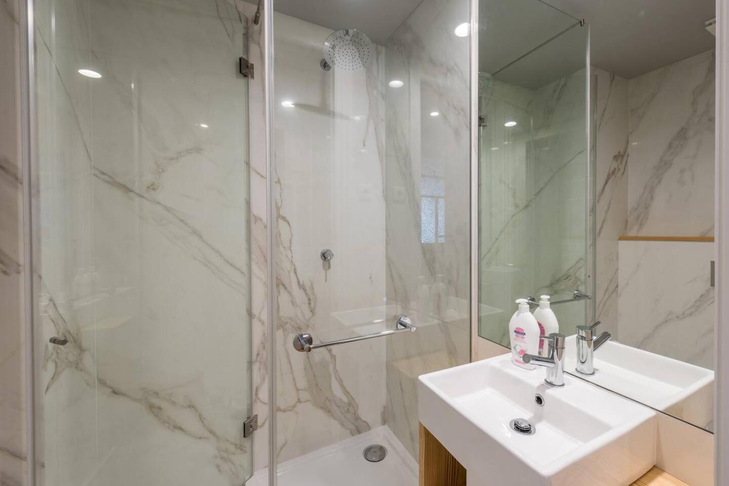 Serenata Boutique Rooms Porto Room photo